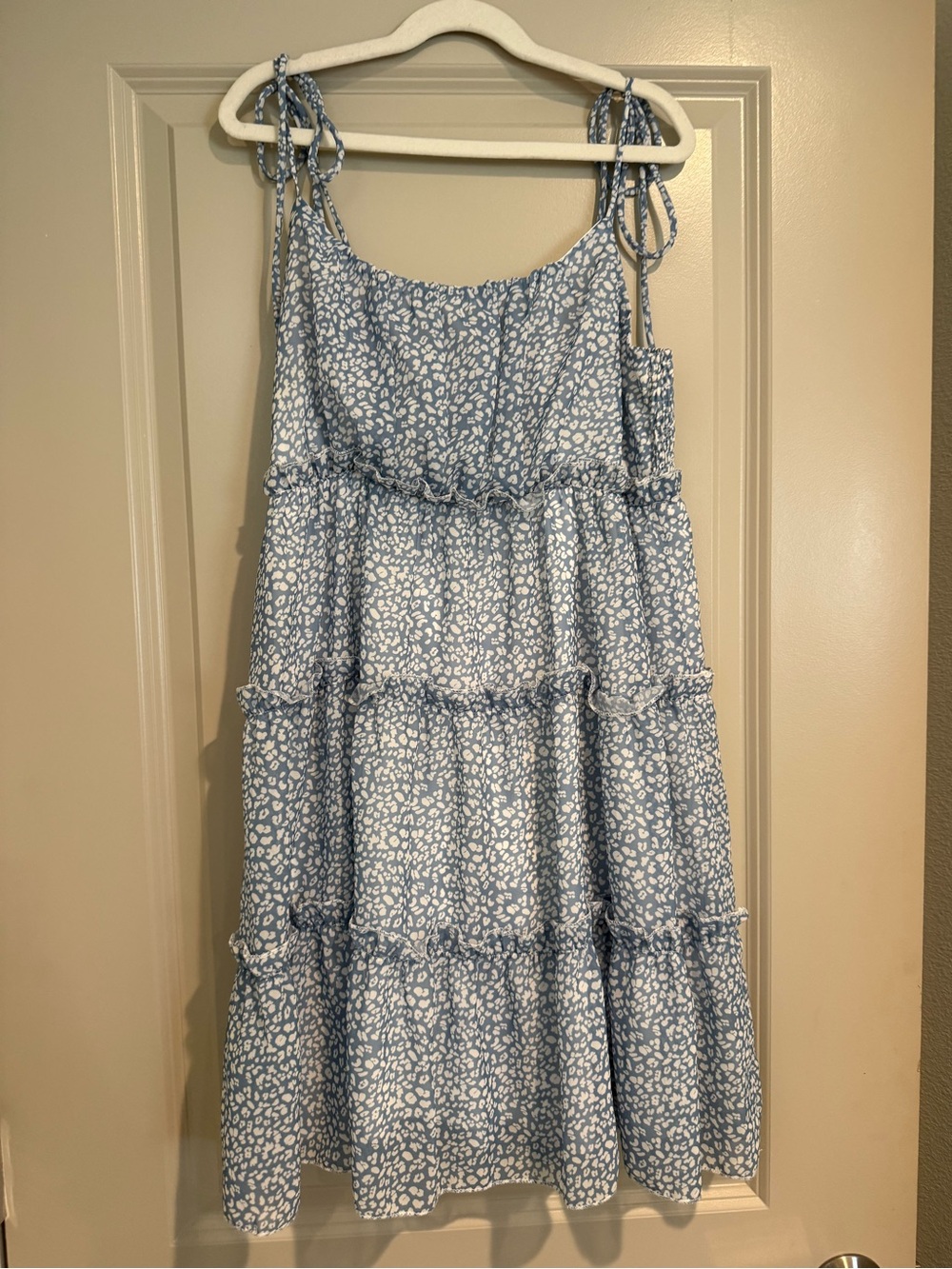 Blue White Floral Tie-Shoulder Tiered Sundress